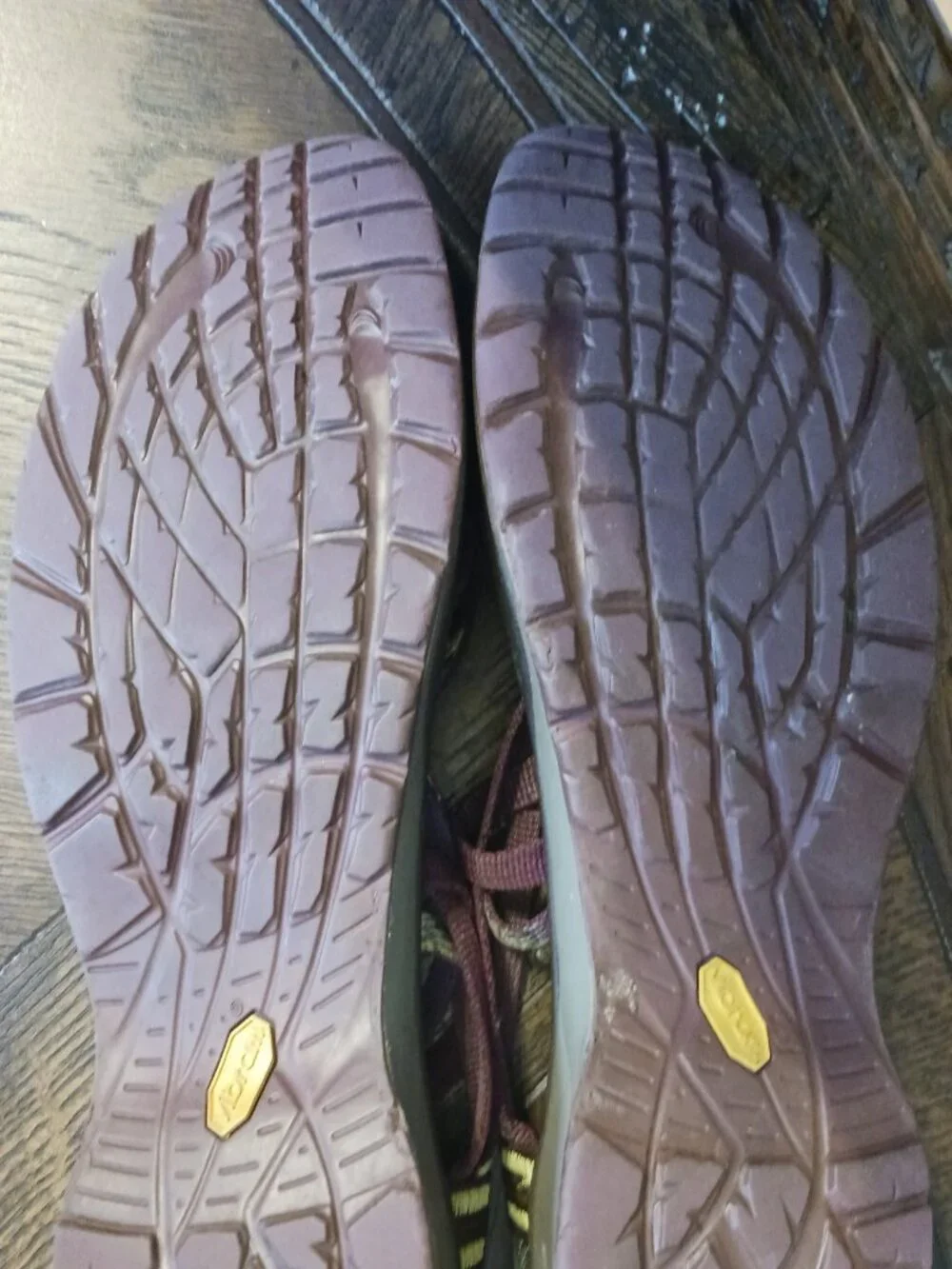 Chaco Z/Cloud X2 Strap Arch Support Sandals  Size 8  Like New